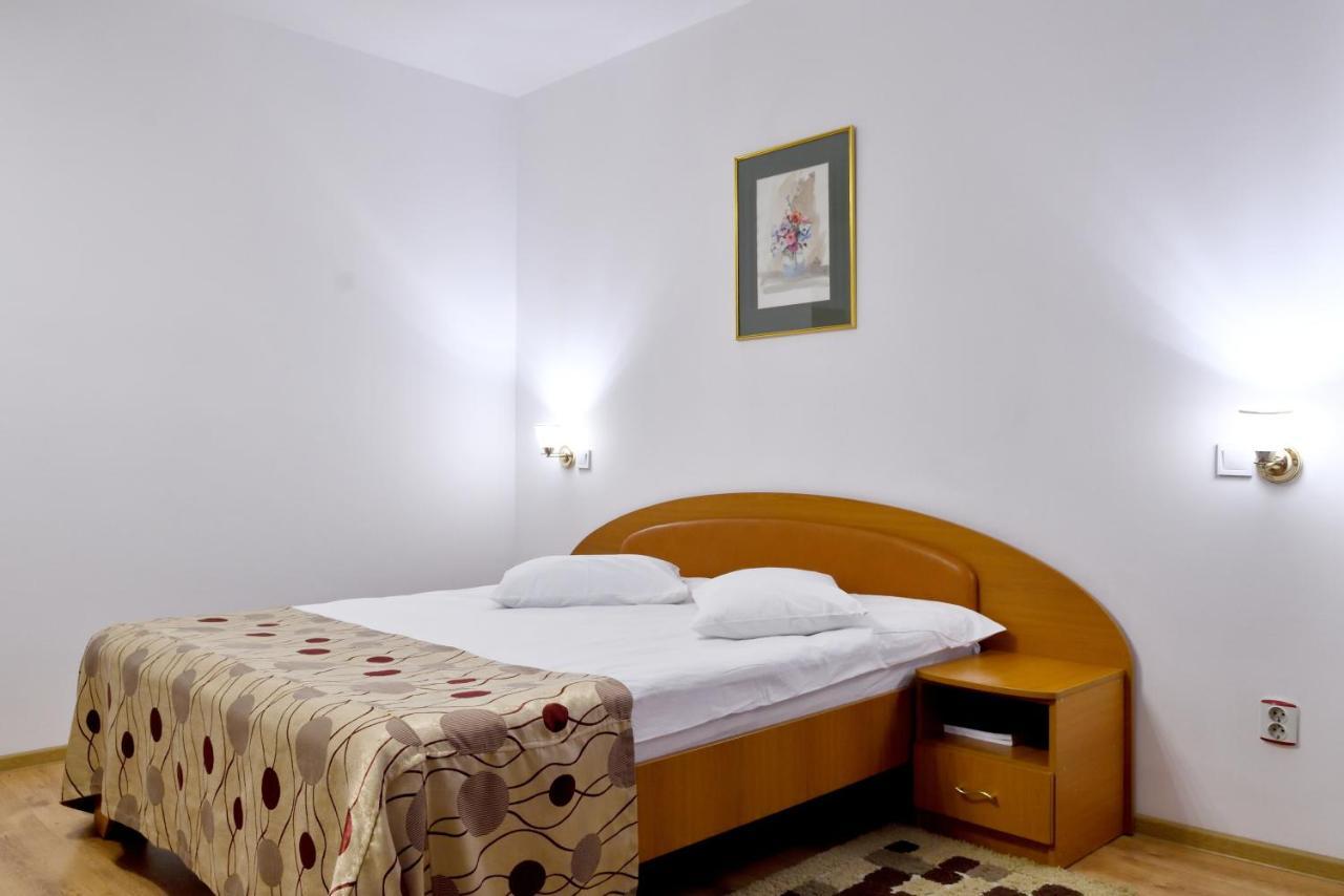 Hotel Select Tulcea Eksteriør billede