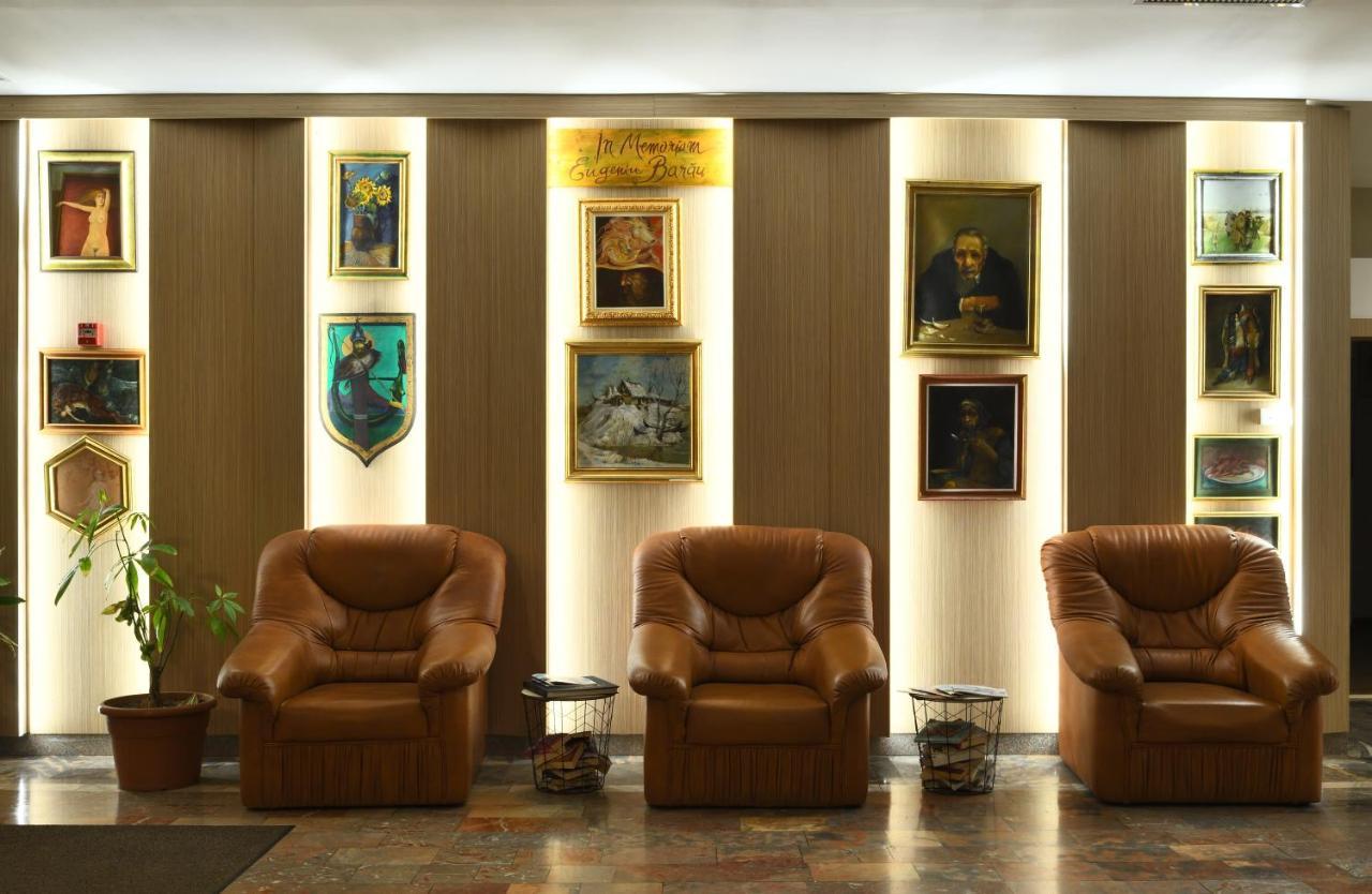 Hotel Select Tulcea Eksteriør billede