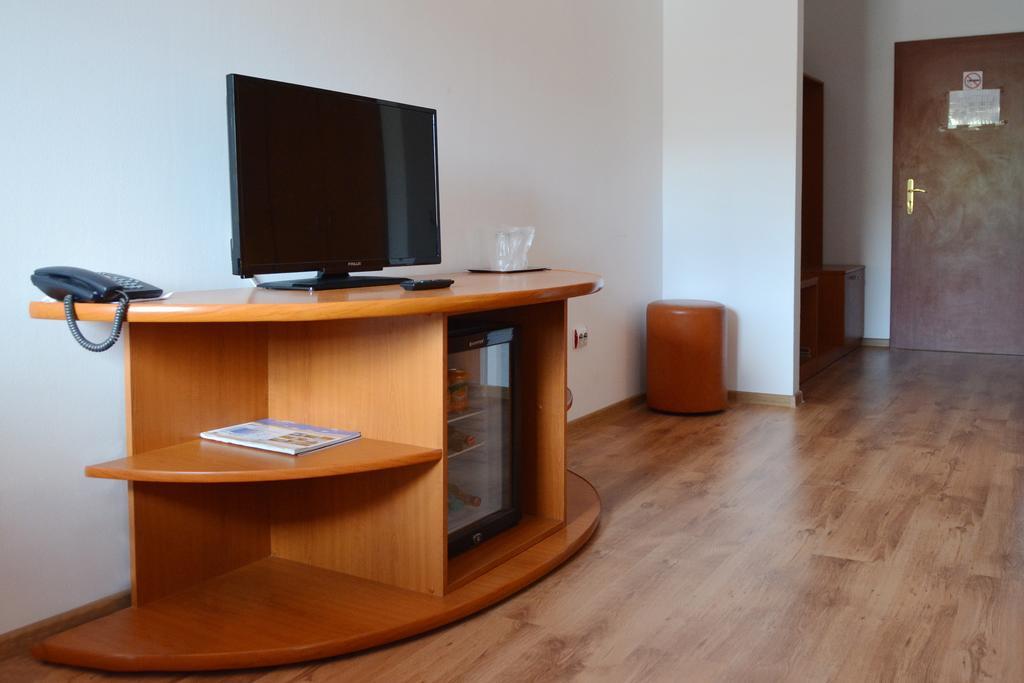 Hotel Select Tulcea Eksteriør billede