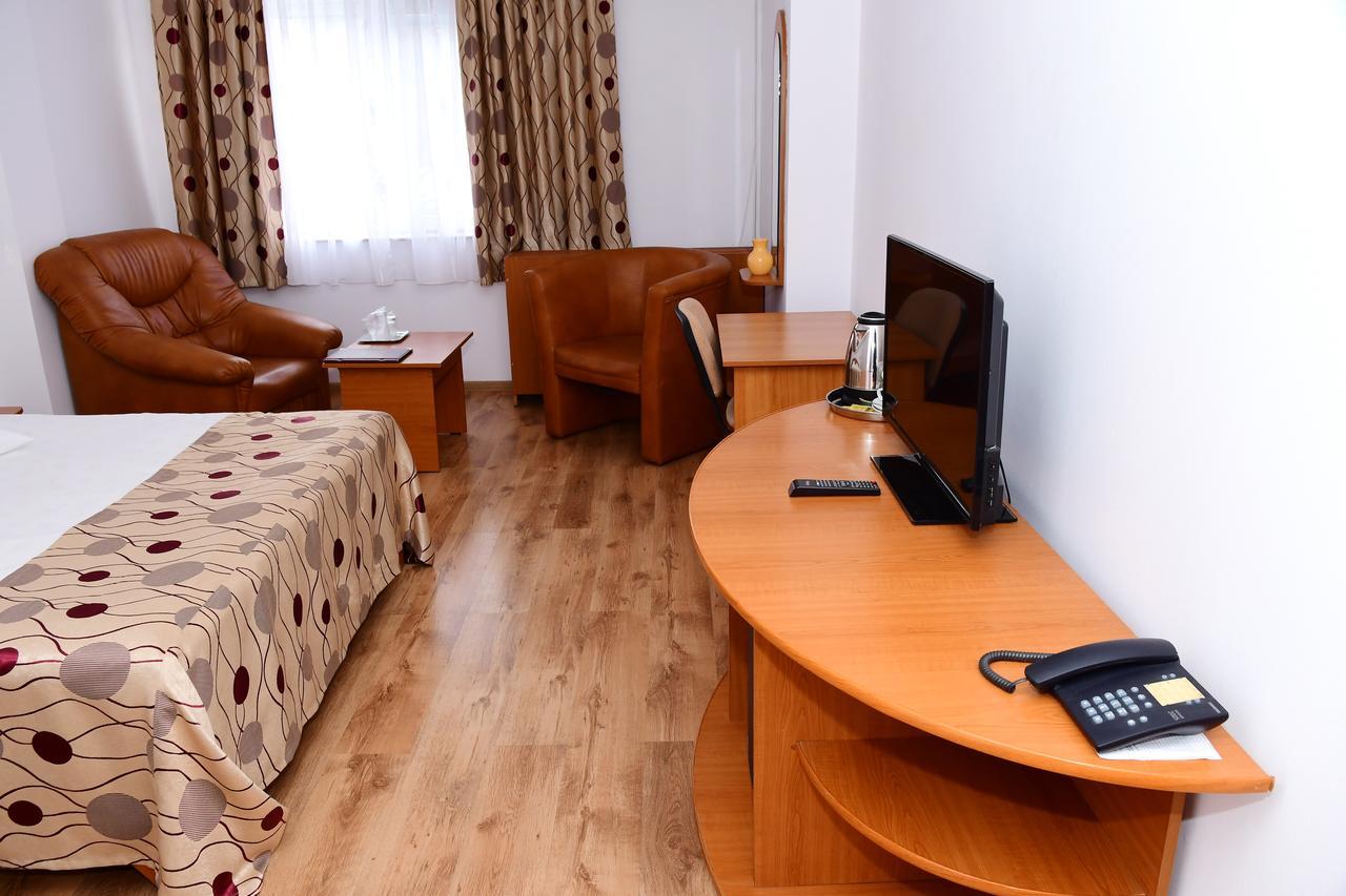 Hotel Select Tulcea Eksteriør billede